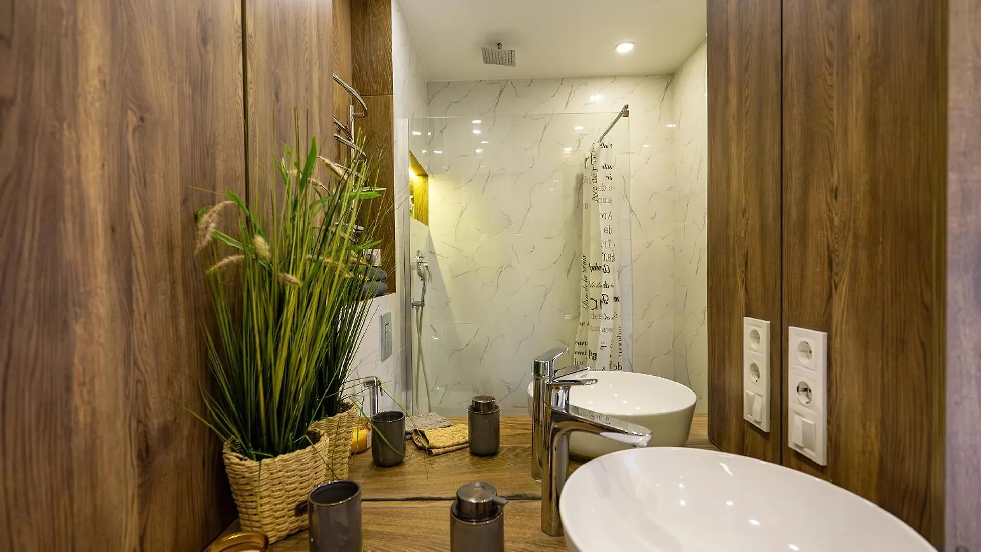 Victory Deluxe 2 Room Apartment Kiev
