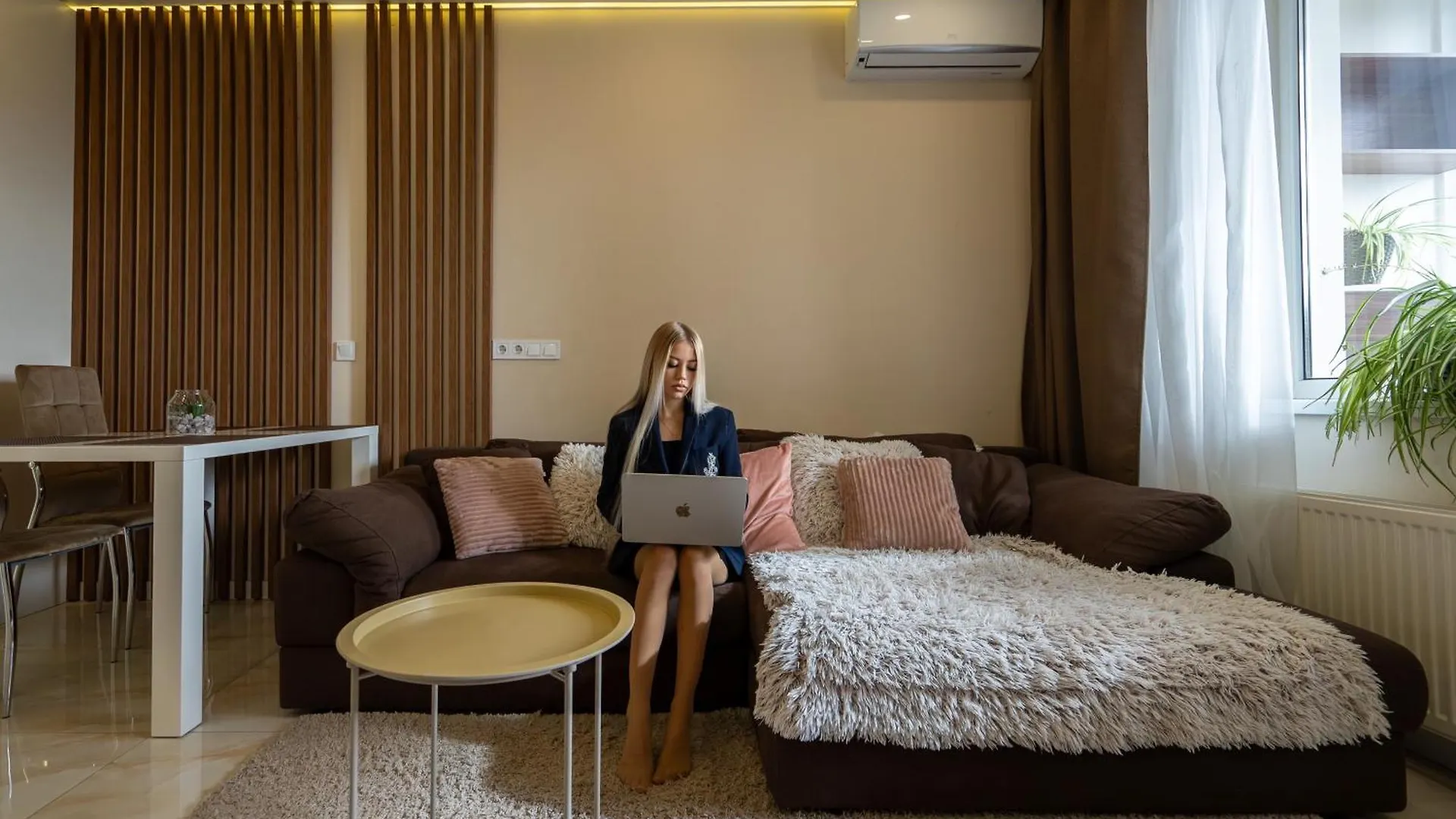 Victory Deluxe 2 Room Apartment Kiev